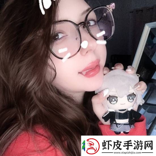 国外美女推主认证漫威争锋匕首体模