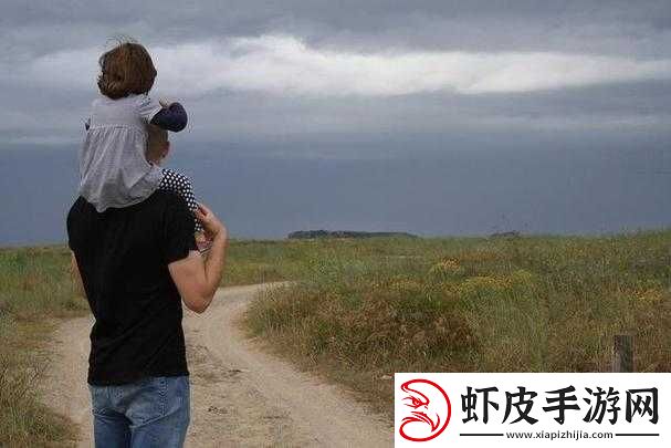 爸爸与小芳一家亲的温馨欢乐日常