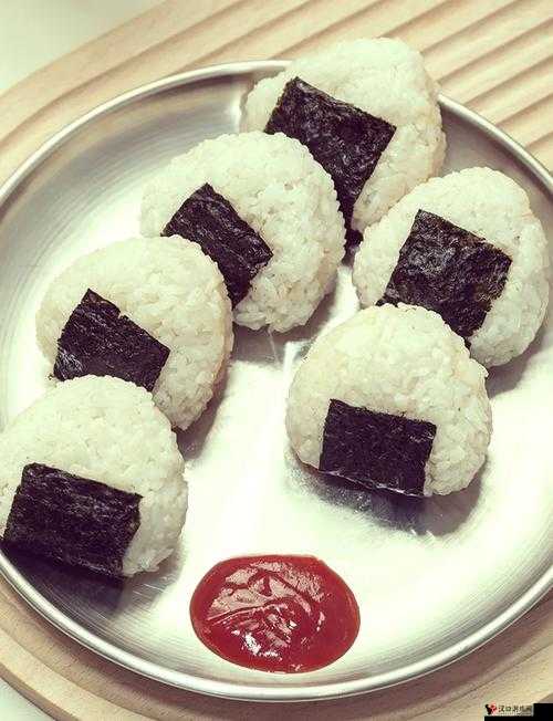 欢乐球吃球,揭秘饭团魅力,解锁饭团泡泡秘籍