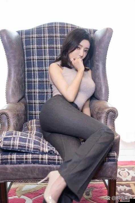 亚洲成熟少妇 jZZijzzij:魅力与风情的完美展现