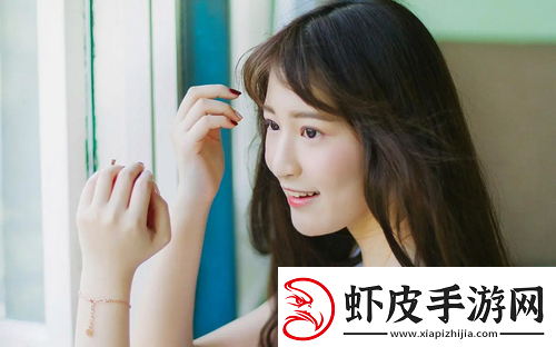 女学生被c扒衣服英文站友