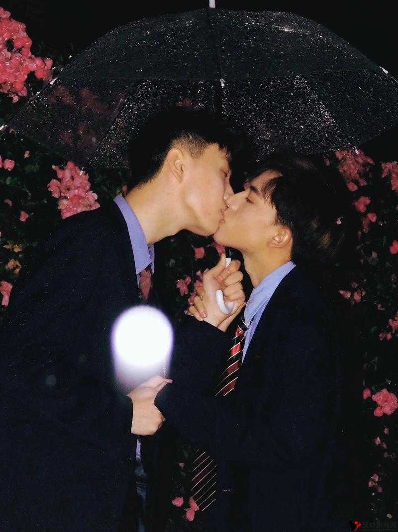 男生女生一起相嗟嗟嗟很痛真人:痛并快乐着的私密体验
