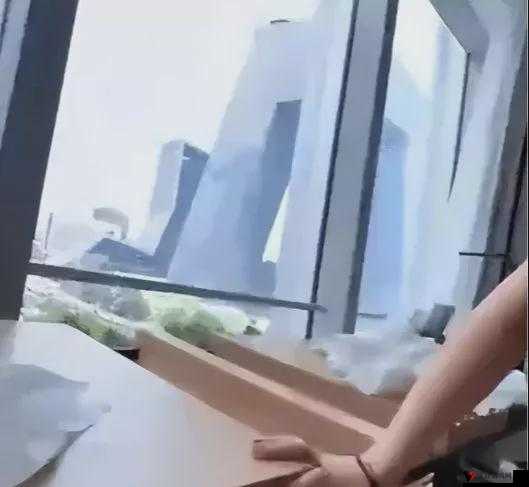 吕总视频:酒店激战 6 分 35 秒