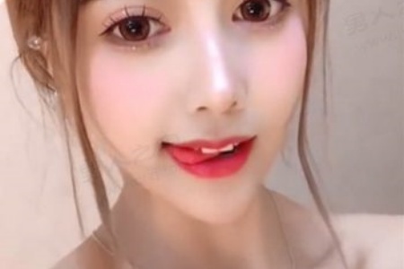 裸体BBB毛片