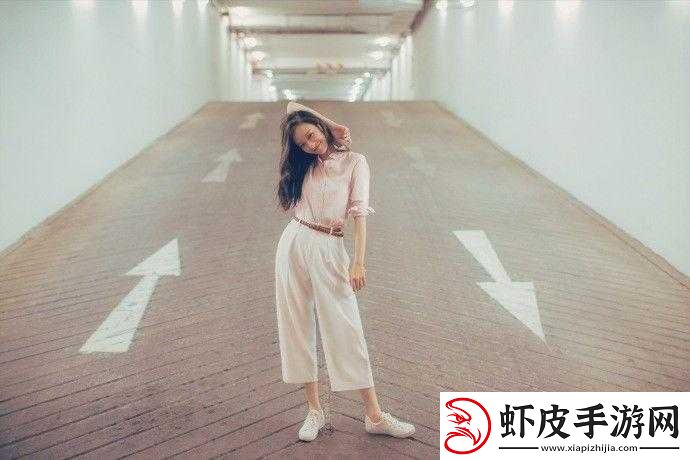 姬小满开叉裙穿搭的注意事项图片