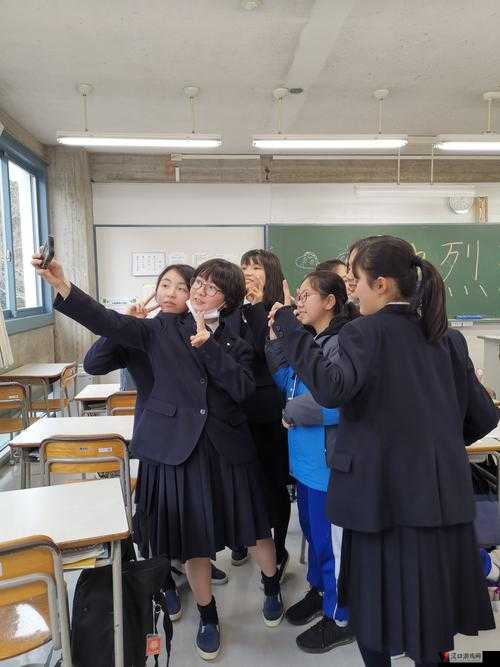 16 岁日本学生 MACBOOKPRO :开启青春智慧学习之旅