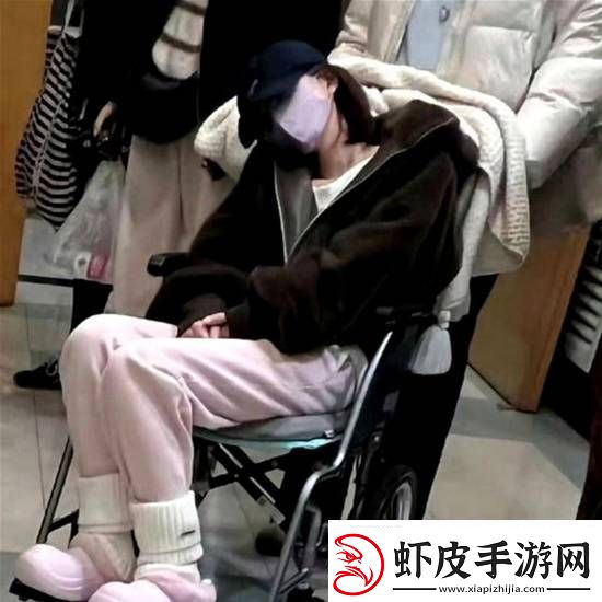 刘大锤曝赵露思患抑郁症后赵露思爸爸报平安