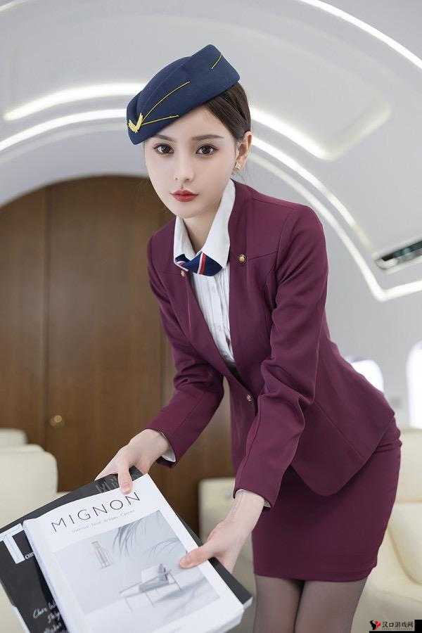 在线播放高端泄密：嫖妓达人金先生约 96 年苗条美女空姐劲爆内容引全网关注