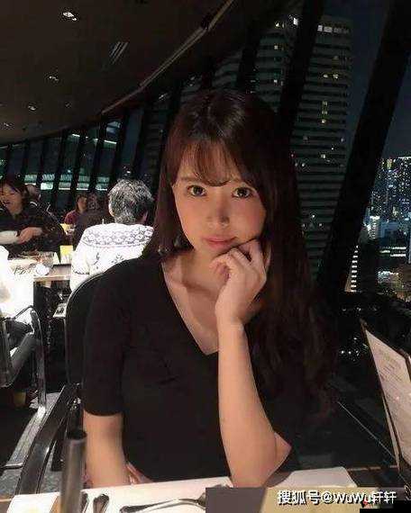 打工美女葵司:便利店的甜蜜与挑战