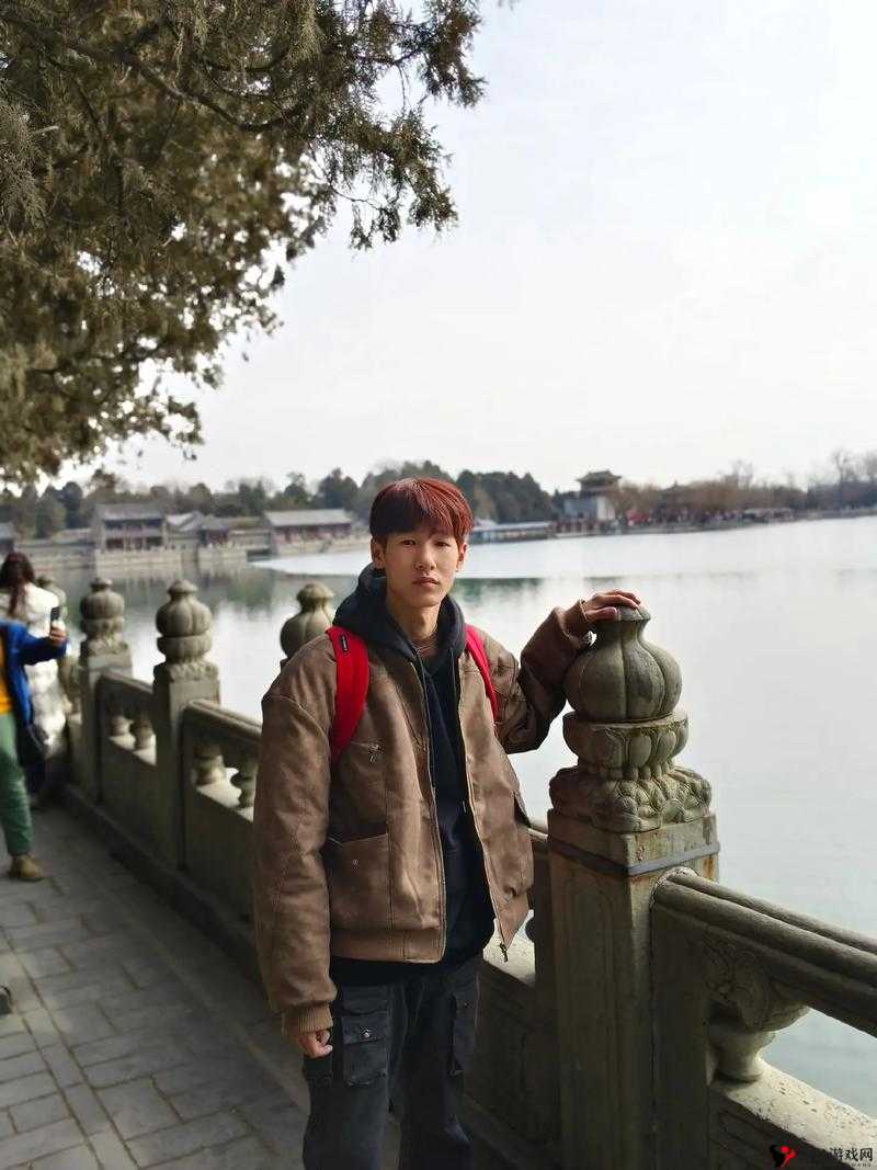 19 岁 rapper 大陆林贰佰:用音乐诉说青春梦想与激情