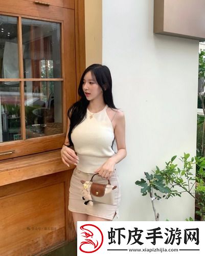 金花瓶楷梅花2正片刷屏古董圈网友