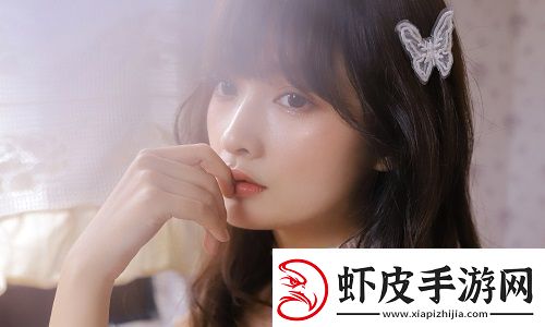 丰满的女邻居三级刷屏