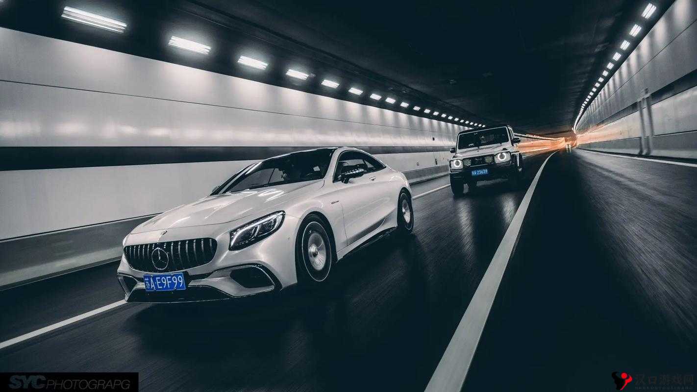 国外 s63coupe 视频:带你领略极致豪华与强劲性能的魅力展现