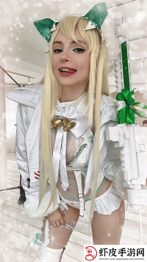 艾什莉体模晒出妮姬COS