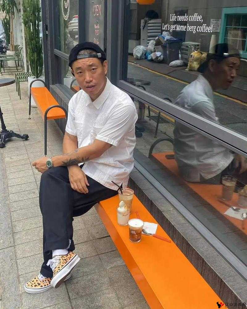 中国男男视频分享网站:gary 交流平台