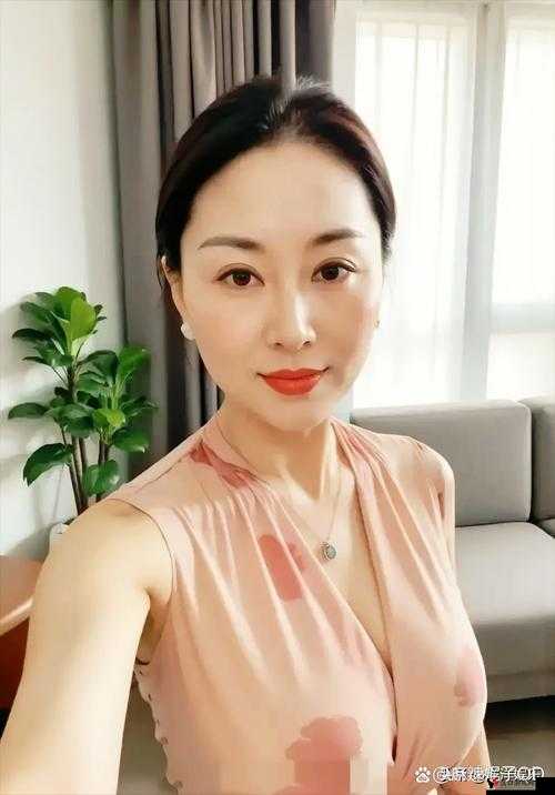 特写 HDXXX 极品:展现极致魅力与非凡品质的震撼之作