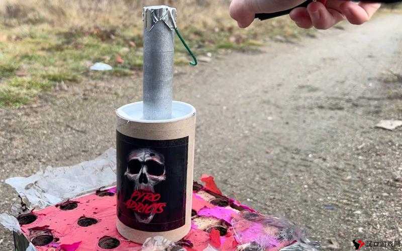 火线精英手机版鞭炮手雷,春节限定的爆炸艺术