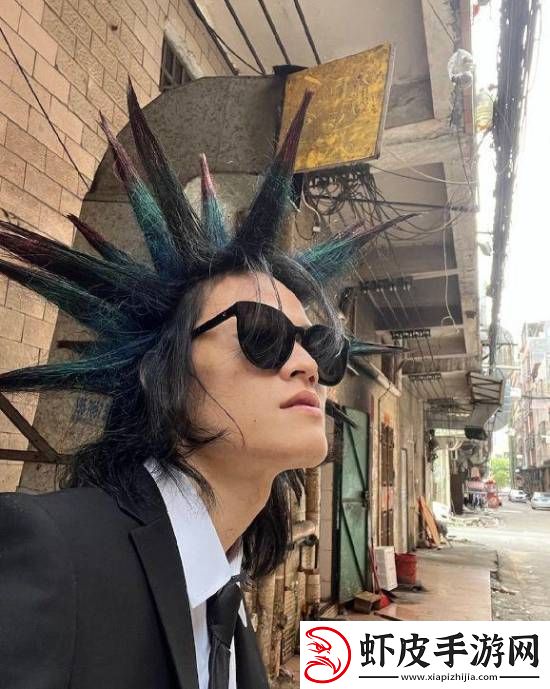 “杀马特之父”罗福兴已财富自由