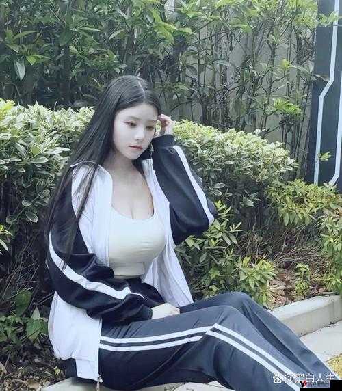纯真少女为何泪洒铁球?背后的故事令人心疼