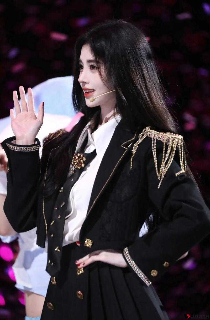 明星狂想曲鞠婧祎:舞台背后的成长与光芒闪耀之路
