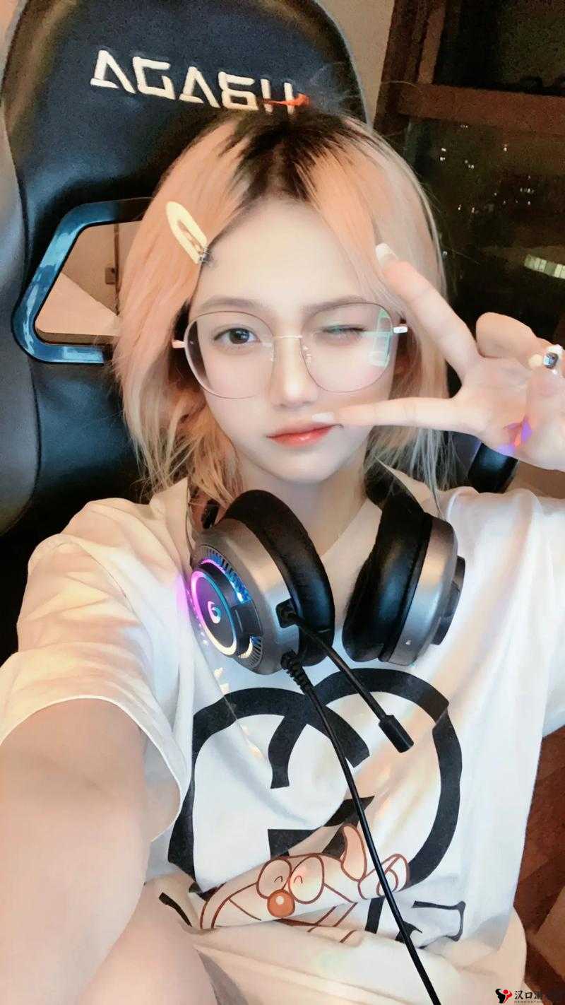 暴躁少女 CSGO 主播推荐:教你成为游戏大神
