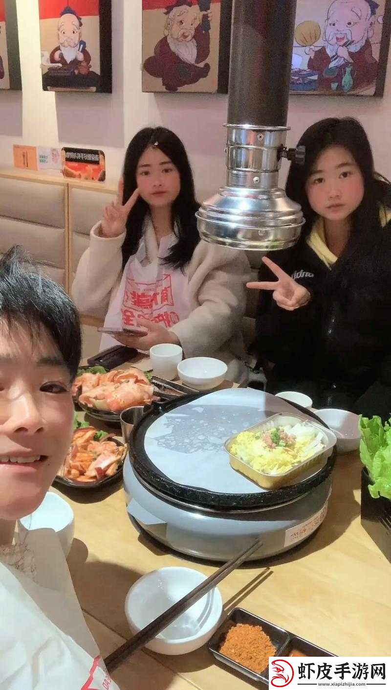 老公叫我喊闺蜜来家里吃饭然后一起去看电影