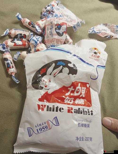 从小吃到大的大白兔奶糖,你还记得它的趣味细节吗?