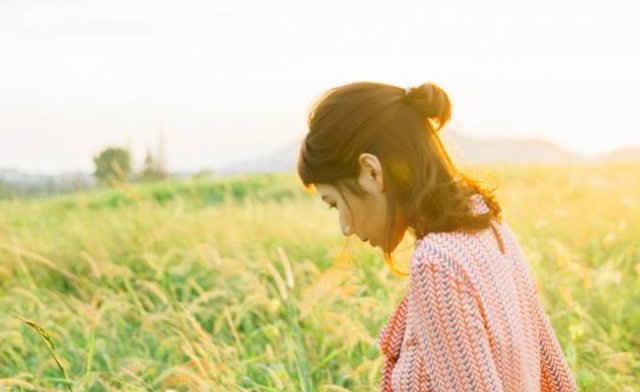 《图书馆的女朋友》*季：寻觅心中的光芒