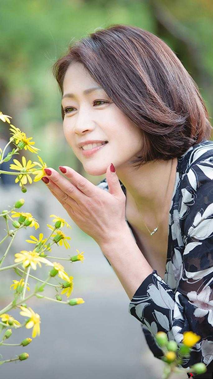 友田真希:一位令人敬佩的杰出人物的精彩故事