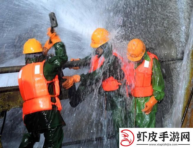 “消防猛男对阵火海挣扎