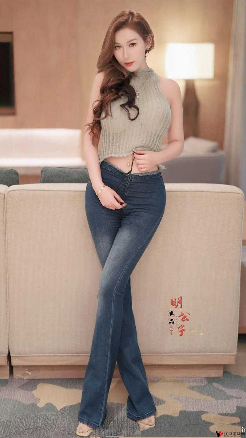 周妍希与尤妮丝互慰欢迎你:姐妹情深的温馨时刻