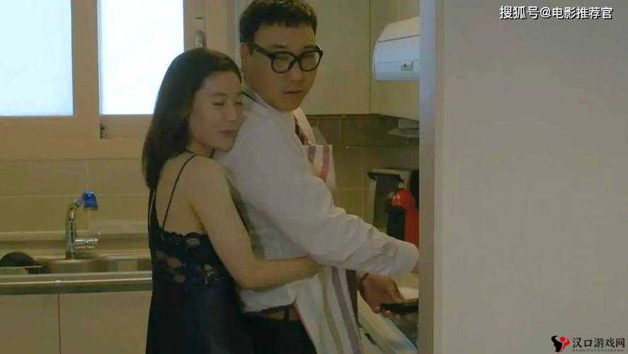一边亲上一遍面膜电视剧：探寻独特情节背后的情感纠葛