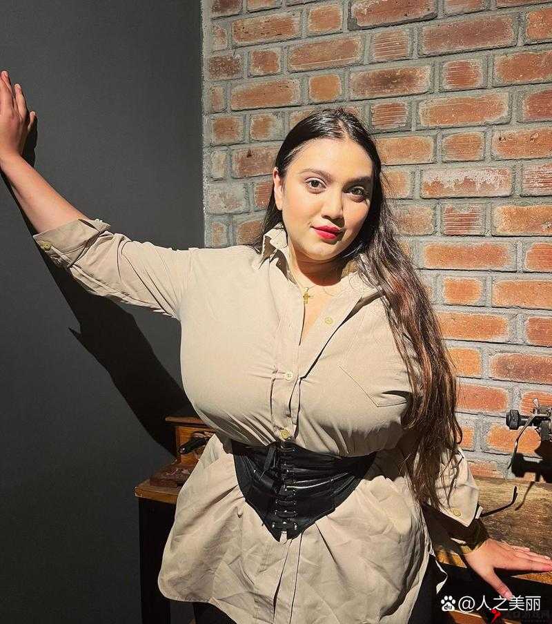 农村打工者村妇的哺乳期生活:BBWBBw 老妇奶的故事
