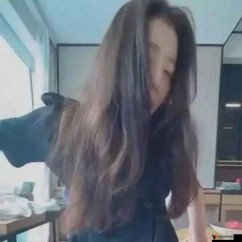 张津瑜落地窗 9 分多钟付费:一段引发众议的视频风波