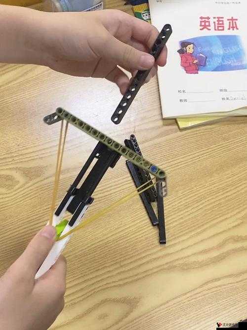 乐高无限创意:如何制作弓箭的详细教程
