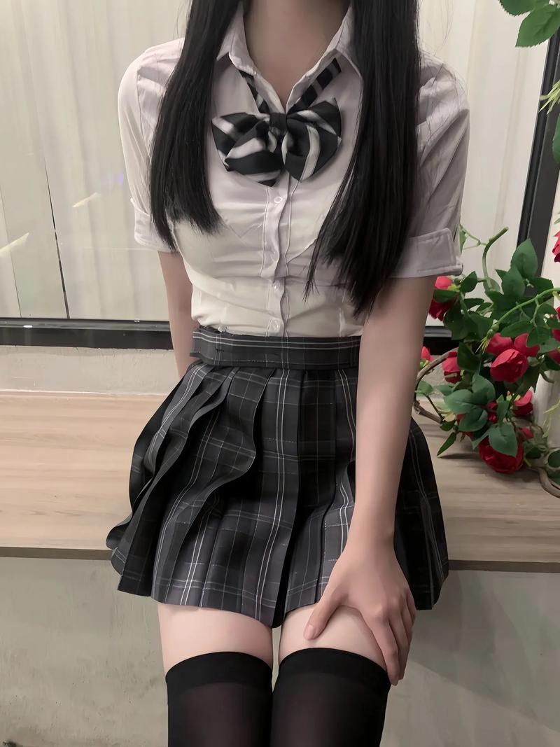 91丨九色丨国产女??黑色jk