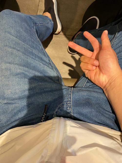 GAY引诱外卖员现象揭秘