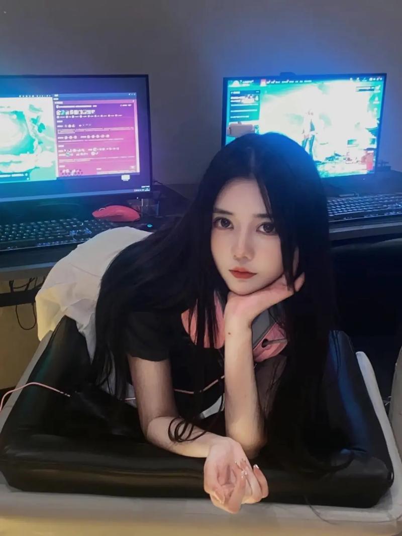 16岁小花妹妹csgo