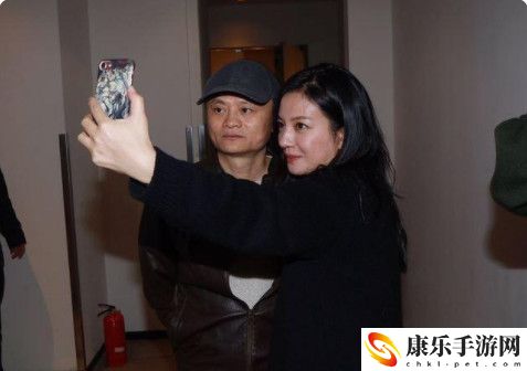 赵薇跟马云为什么成为朋友1